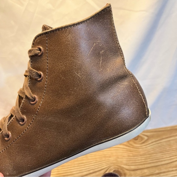 Converse Chuck Taylor All Star Hi Tops Brown Leather Size 10 - Picture 10 of 12